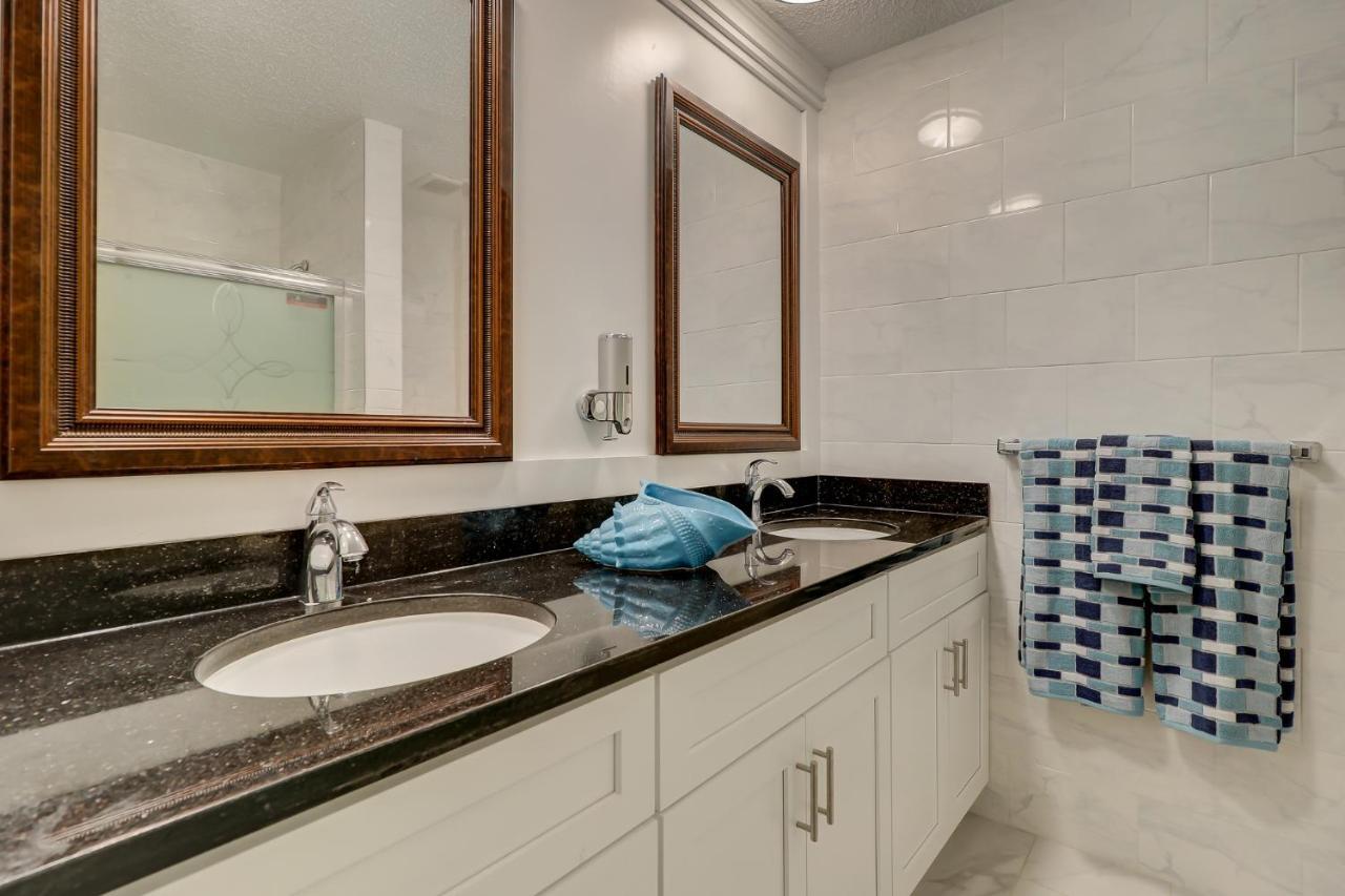 #61 Beautiful Condo Ideal Location 2Bdr/2 Parkings هيلتون رئيس جزيرة المظهر الخارجي الصورة
